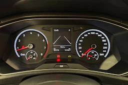 harmaa Volkswagen T-Roc 2018 kuva 20.