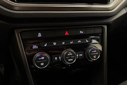 harmaa Volkswagen T-Roc 2018 kuva 25.