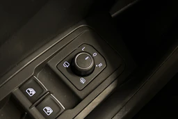 harmaa Volkswagen T-Roc 2018 kuva 34.