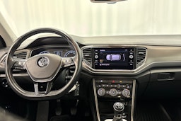 valkoinen Volkswagen T-Roc 2018 kuva 15.