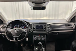 valkoinen Volkswagen T-Roc 2018 kuva 11.