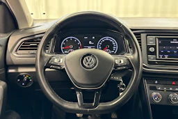 valkoinen Volkswagen T-Roc 2018 kuva 12.