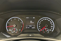 valkoinen Volkswagen T-Roc 2018 kuva 15.