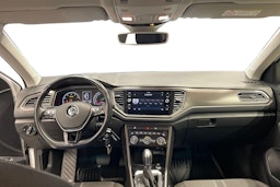 valkoinen Volkswagen T-Roc 2018 kuva 9.