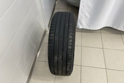 valkoinen Volkswagen T-Roc 2018 kuva 26.