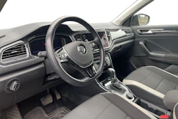 ruskea (beige) Volkswagen T-Roc 2018 kuva 3.