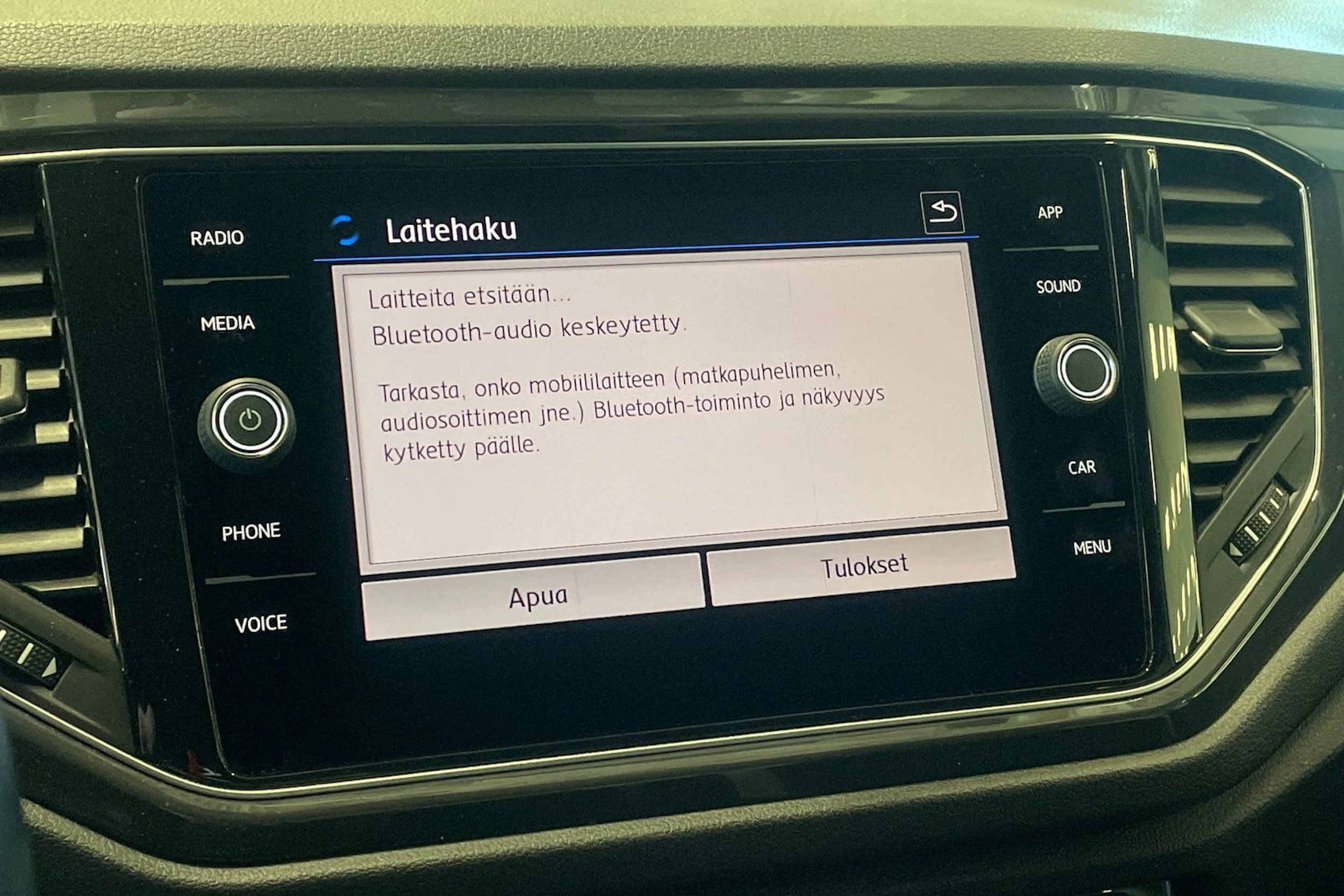 ruskea (beige) Volkswagen T-Roc 2018 kuva 22.