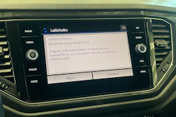 ruskea (beige) Volkswagen T-Roc 2018 kuva 22.