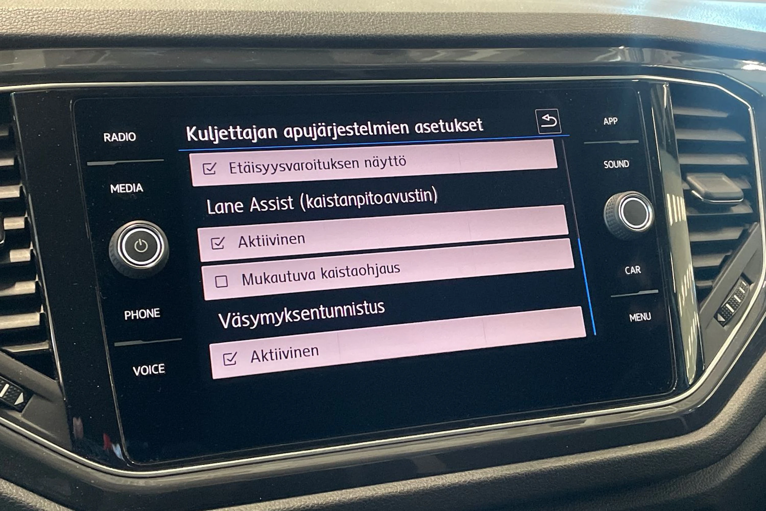 ruskea (beige) Volkswagen T-Roc 2018 kuva 25.