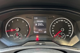harmaa Volkswagen T-Roc 2018 kuva 19.