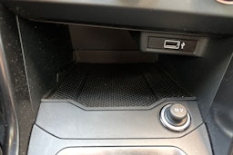 harmaa Volkswagen T-Roc 2018 kuva 24.