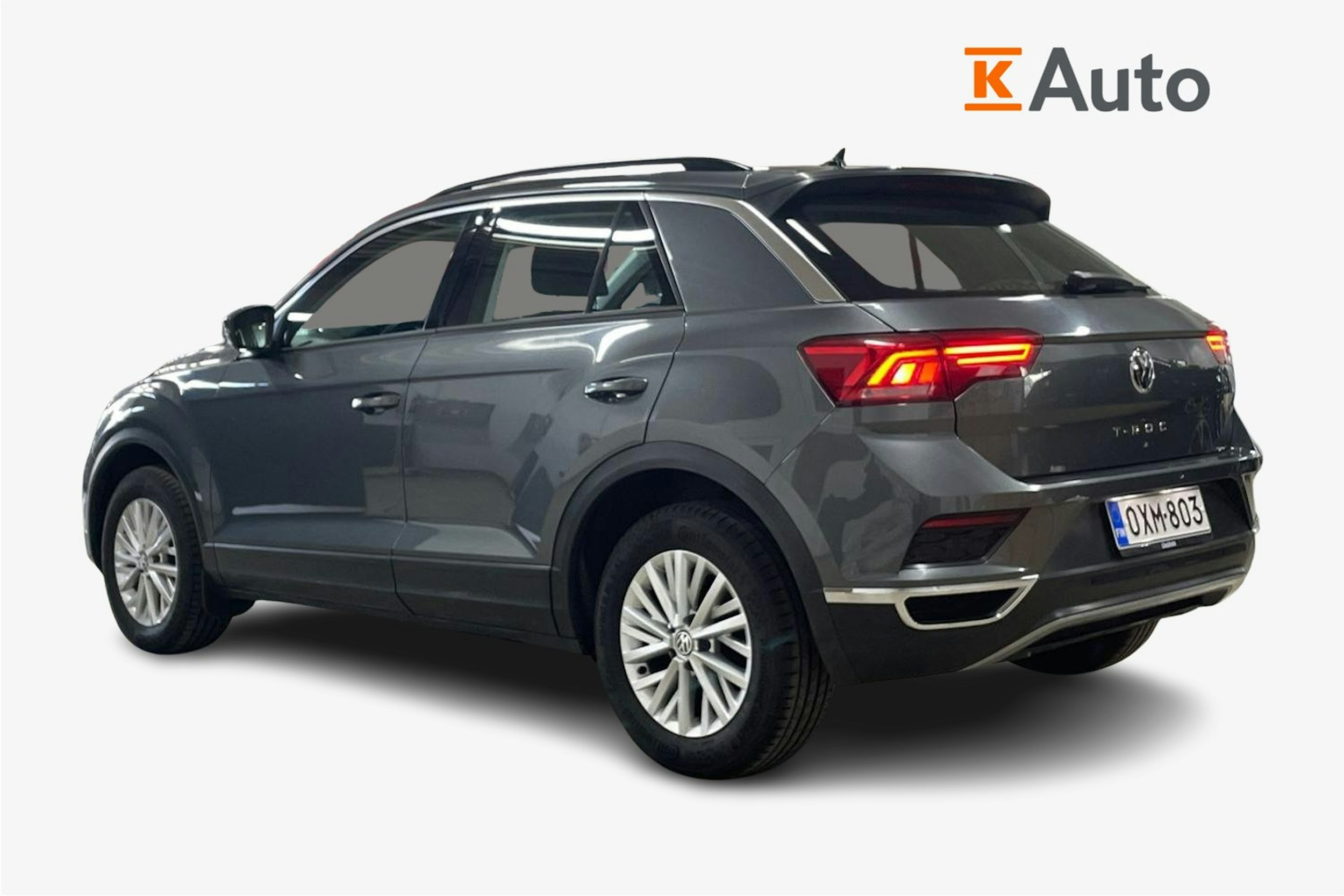 Harmaa Volkswagen T-Roc 2018 kuva 2.