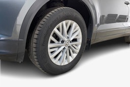 Harmaa Volkswagen T-Roc 2018 kuva 11.
