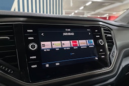 Harmaa Volkswagen T-Roc 2018 kuva 20.