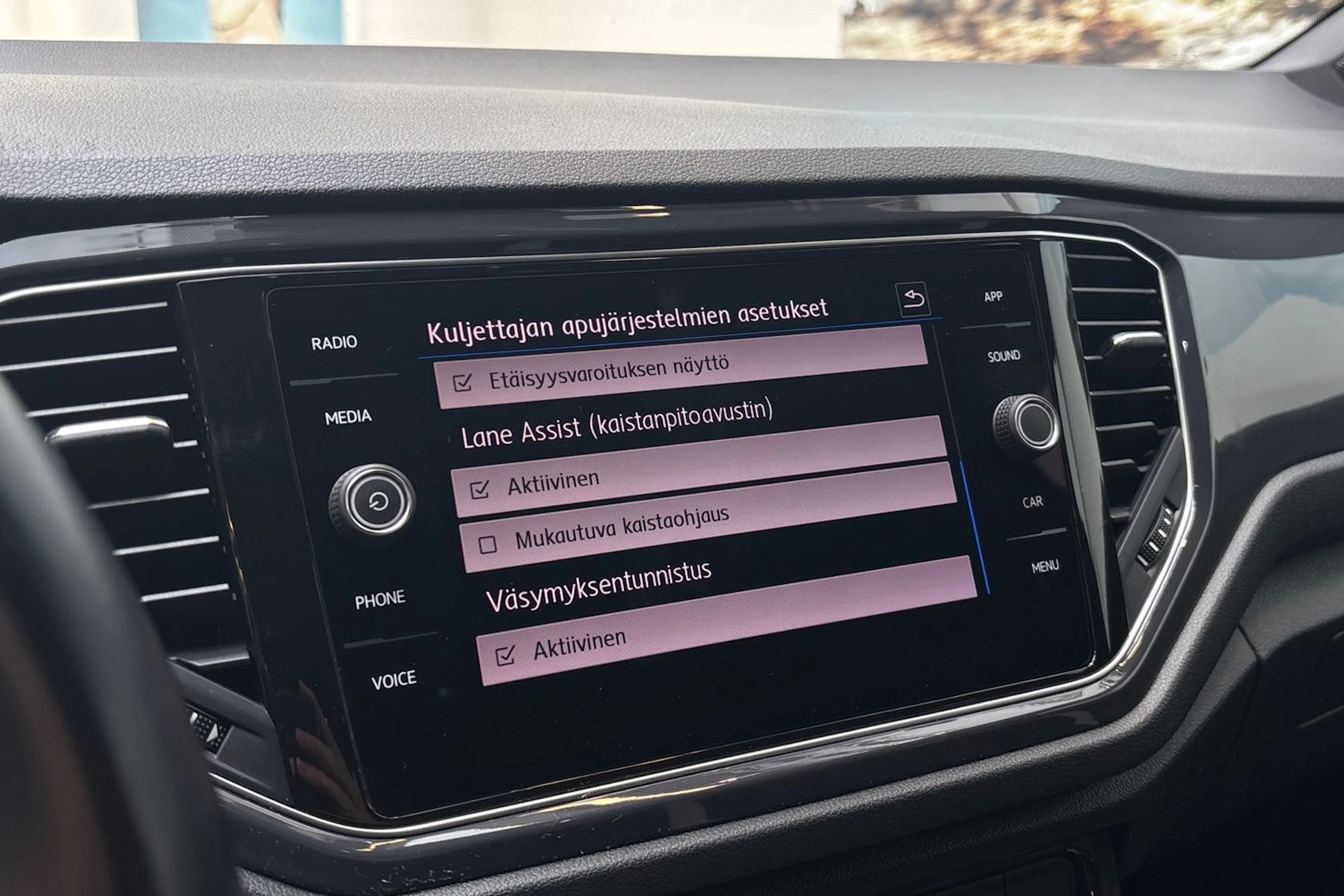 met. sininen Volkswagen T-Roc 2018 kuva 19.
