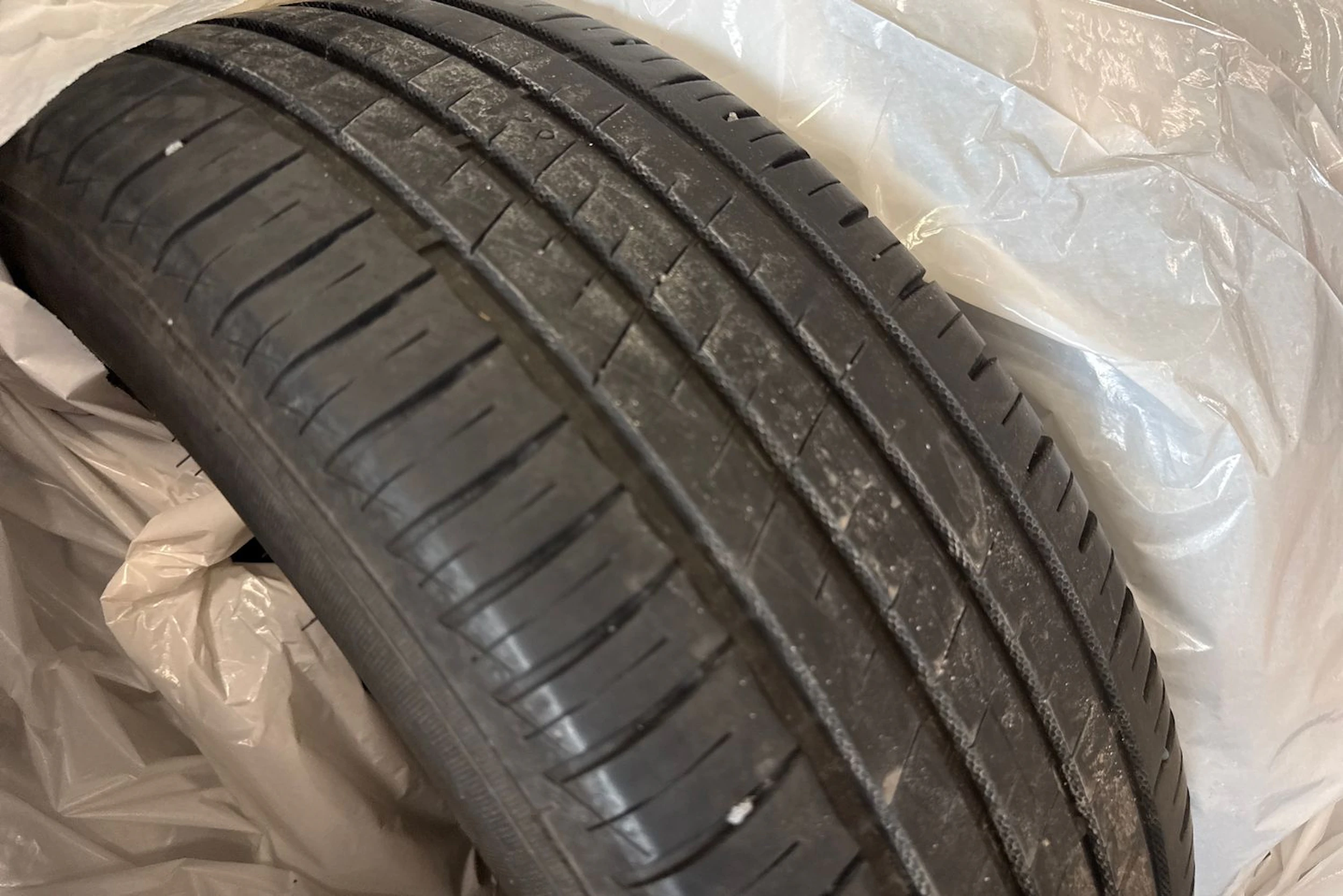 valkoinen Volkswagen T-Roc 2018 kuva 19.