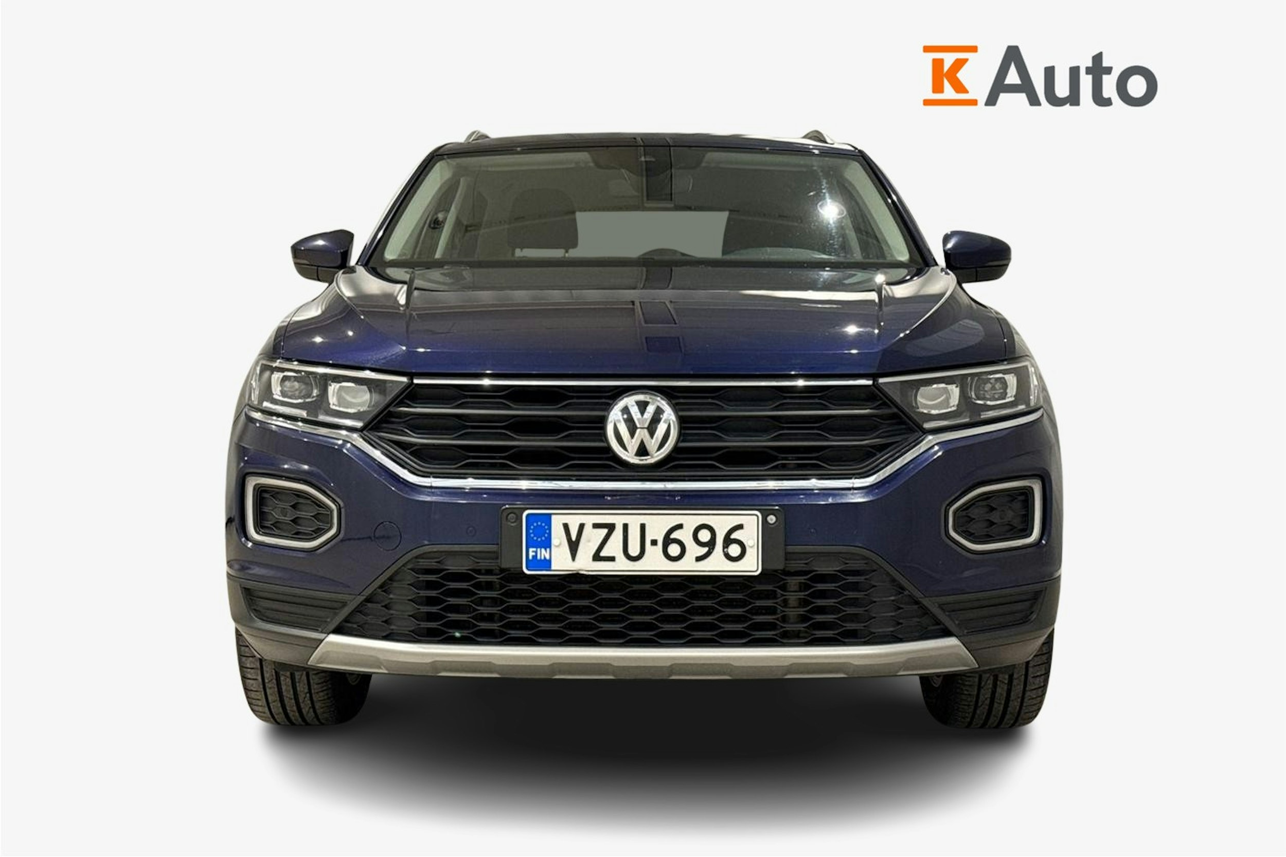sininen Volkswagen T-Roc 2018 kuva 5.
