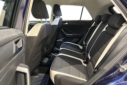 sininen Volkswagen T-Roc 2018 kuva 10.