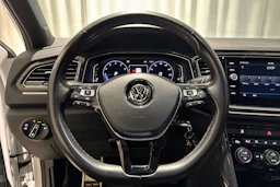 valkoinen Volkswagen T-Roc 2018 kuva 20.