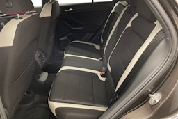 ruskea (beige) Volkswagen T-Roc 2018 kuva 10.