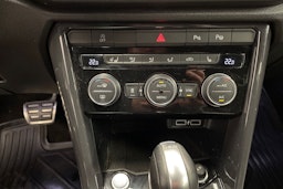 ruskea (beige) Volkswagen T-Roc 2018 kuva 18.