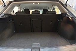 valkoinen Volkswagen T-Roc 2018 kuva 15.