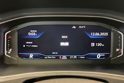 punainen Volkswagen T-Roc 2018 kuva 21.