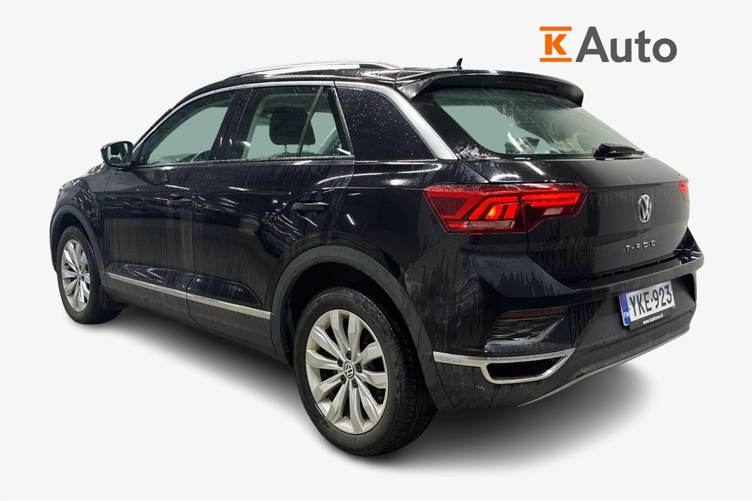 met. musta Volkswagen T-Roc 2018 kuva 2.