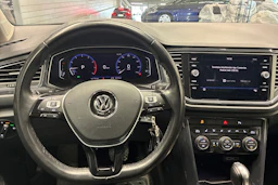 met. musta Volkswagen T-Roc 2018 kuva 4.