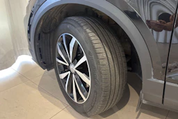 met. musta Volkswagen T-Roc 2018 kuva 10.