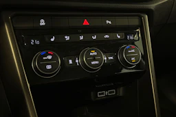 met. musta Volkswagen T-Roc 2018 kuva 21.
