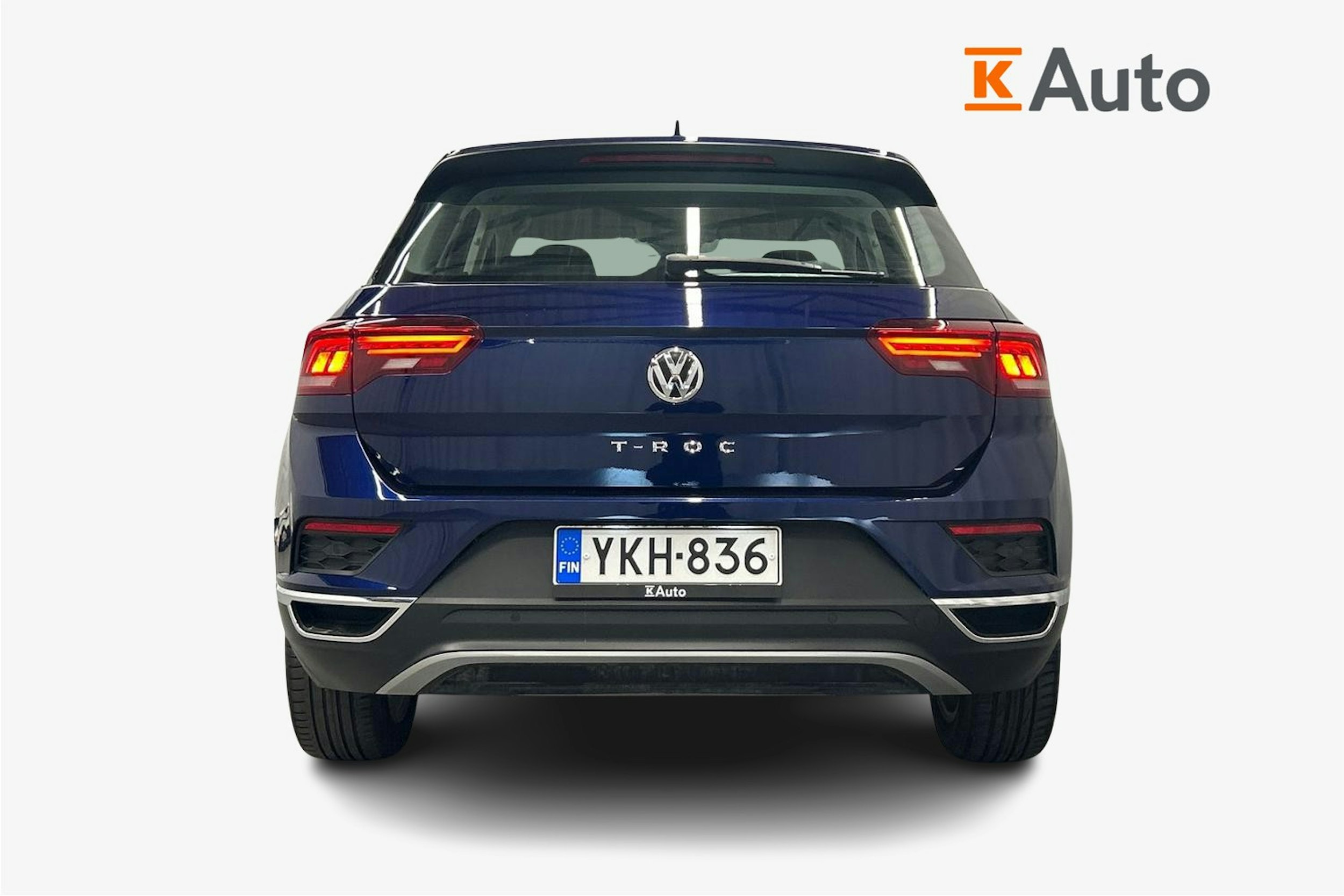 sininen Volkswagen T-Roc 2018 kuva 3.