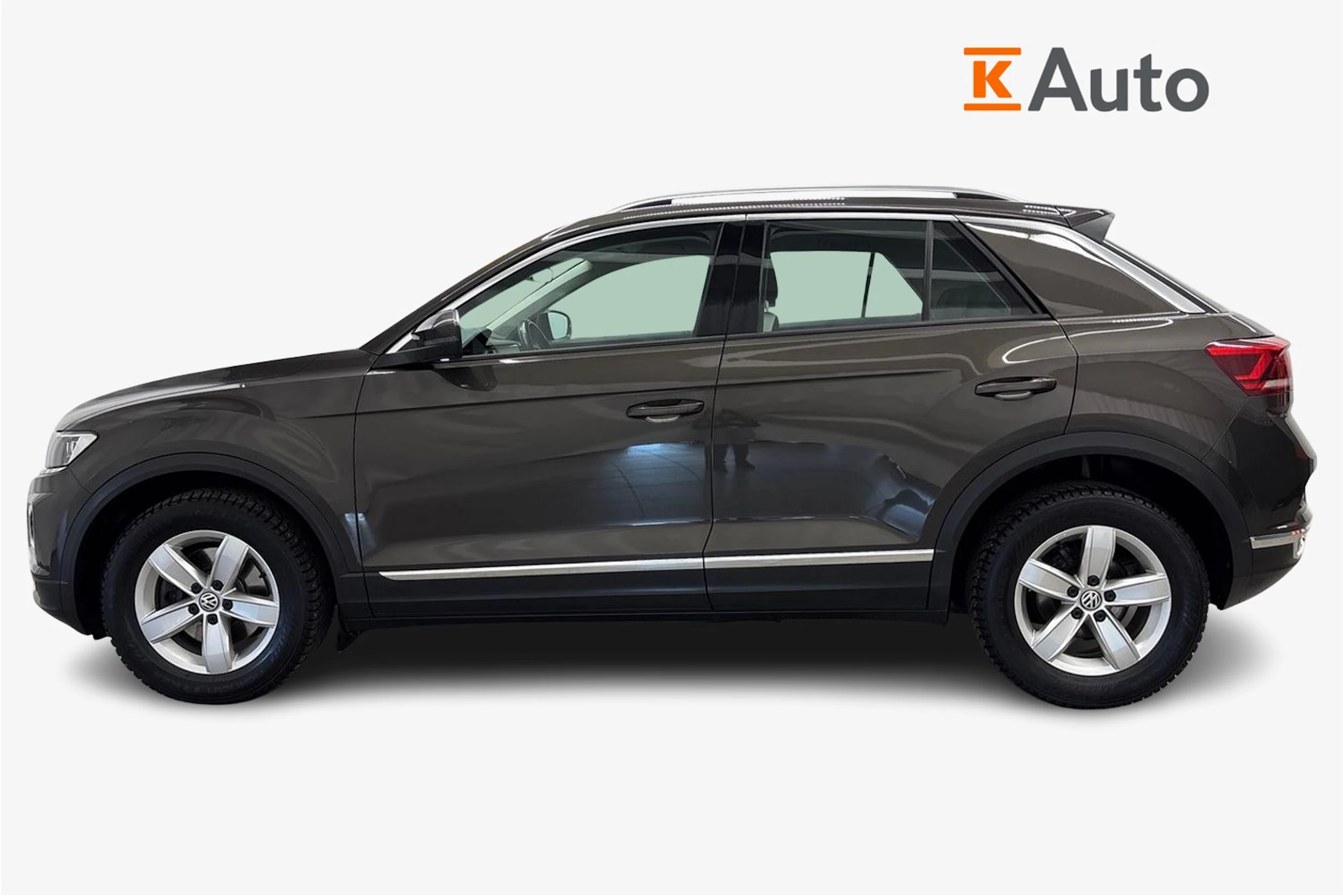 ruskea (beige) Volkswagen T-Roc 2018 kuva 5.
