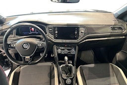 musta Volkswagen T-Roc 2018 kuva 9.