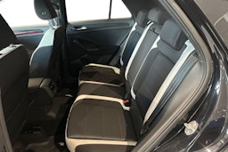 musta Volkswagen T-Roc 2018 kuva 10.
