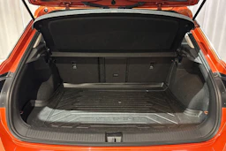 vihreä Volkswagen T-Roc 2018 kuva 13.