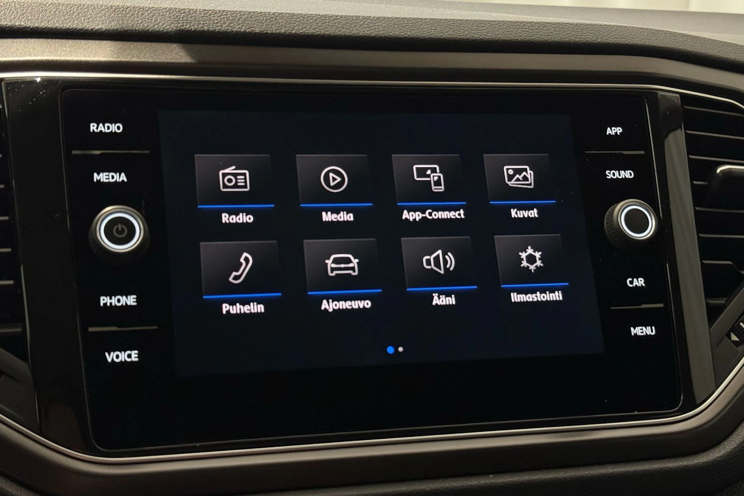 vihreä Volkswagen T-Roc 2018 kuva 18.