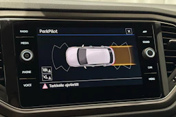 vihreä Volkswagen T-Roc 2018 kuva 19.