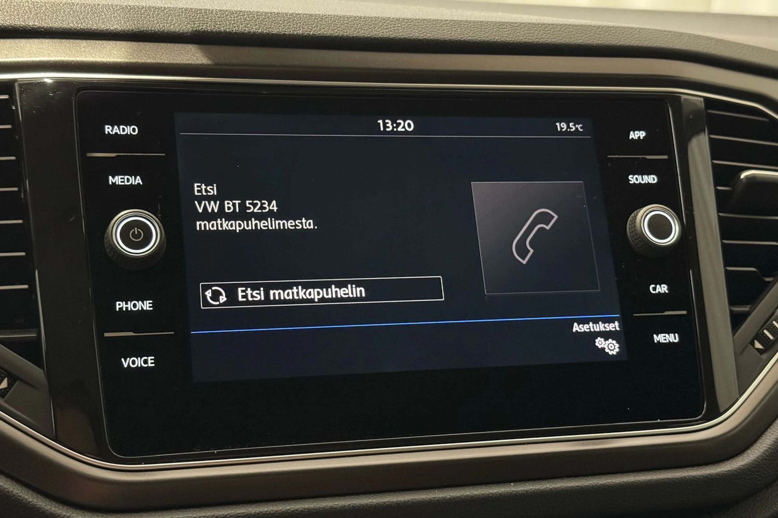 vihreä Volkswagen T-Roc 2018 kuva 25.