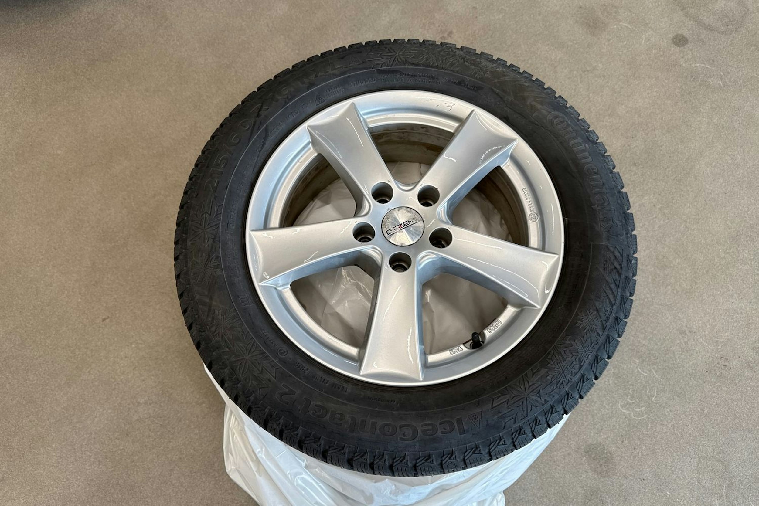 vihreä Volkswagen T-Roc 2018 kuva 25.