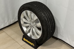 valkoinen Volkswagen T-Roc 2019 kuva 14.