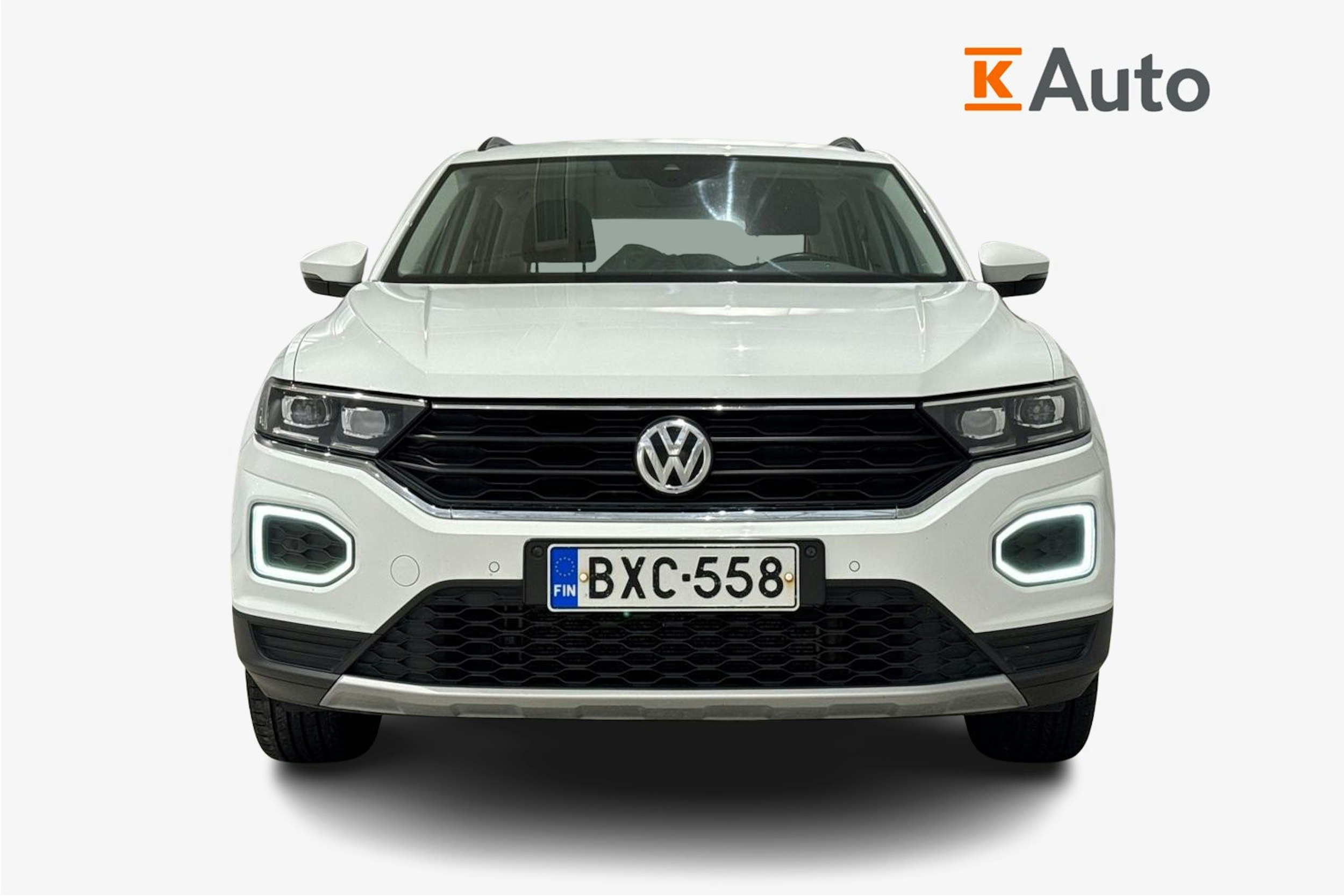 valkoinen Volkswagen T-Roc 2019 kuva 5.