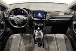 valkoinen Volkswagen T-Roc 2019 kuva 9.