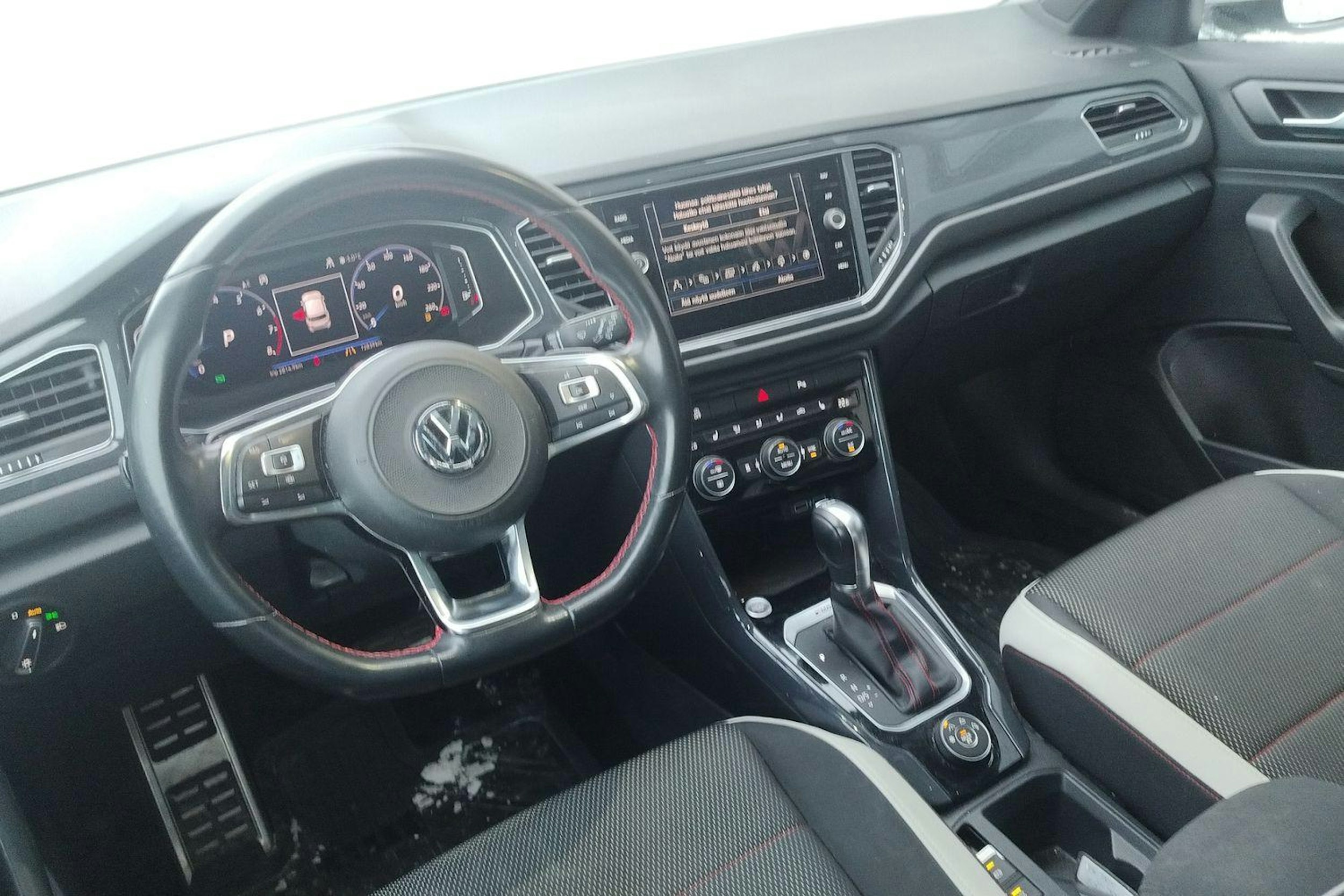 valkoinen Volkswagen T-Roc 2019 kuva 3.