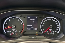 valkoinen Volkswagen T-Roc 2019 kuva 15.