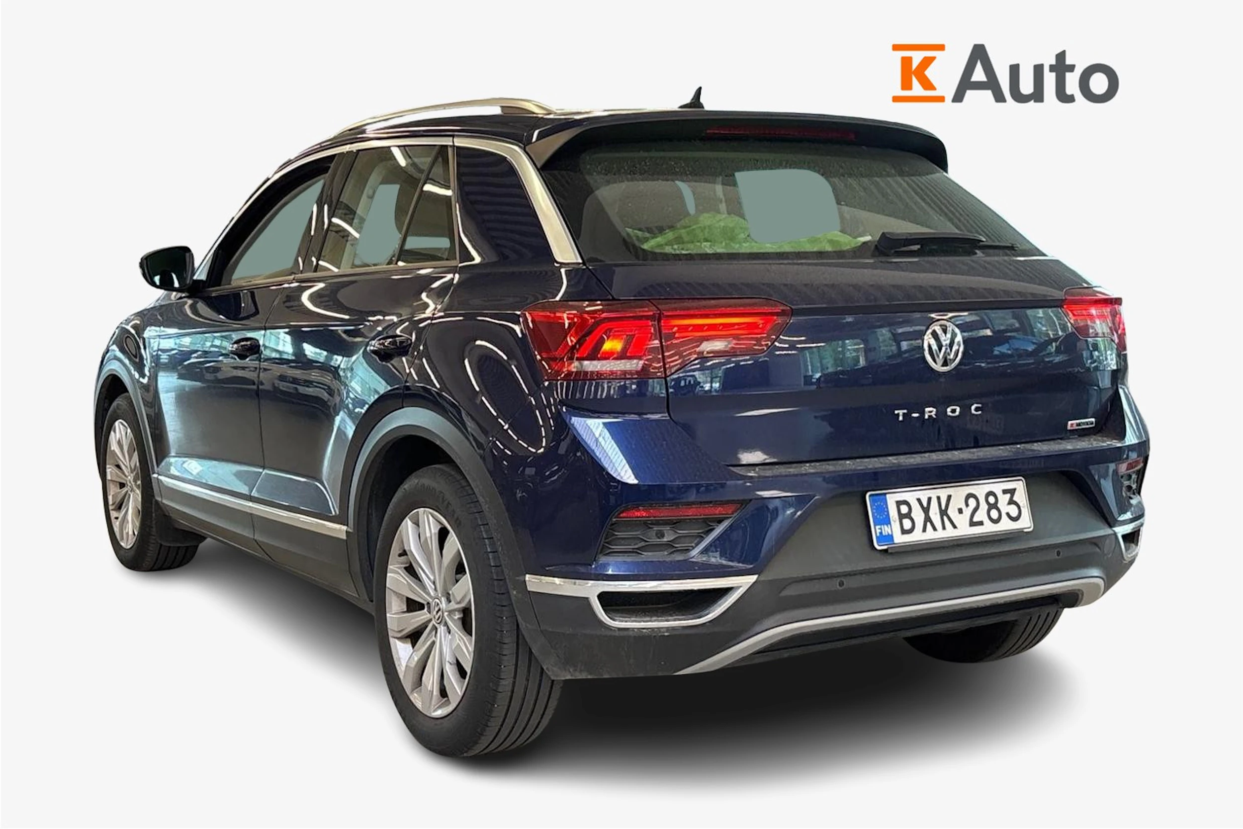 Sininen Volkswagen T-Roc 2019 kuva 2.