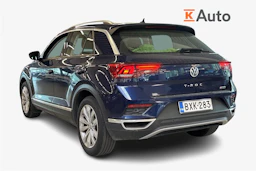 Sininen Volkswagen T-Roc 2019 kuva 2.