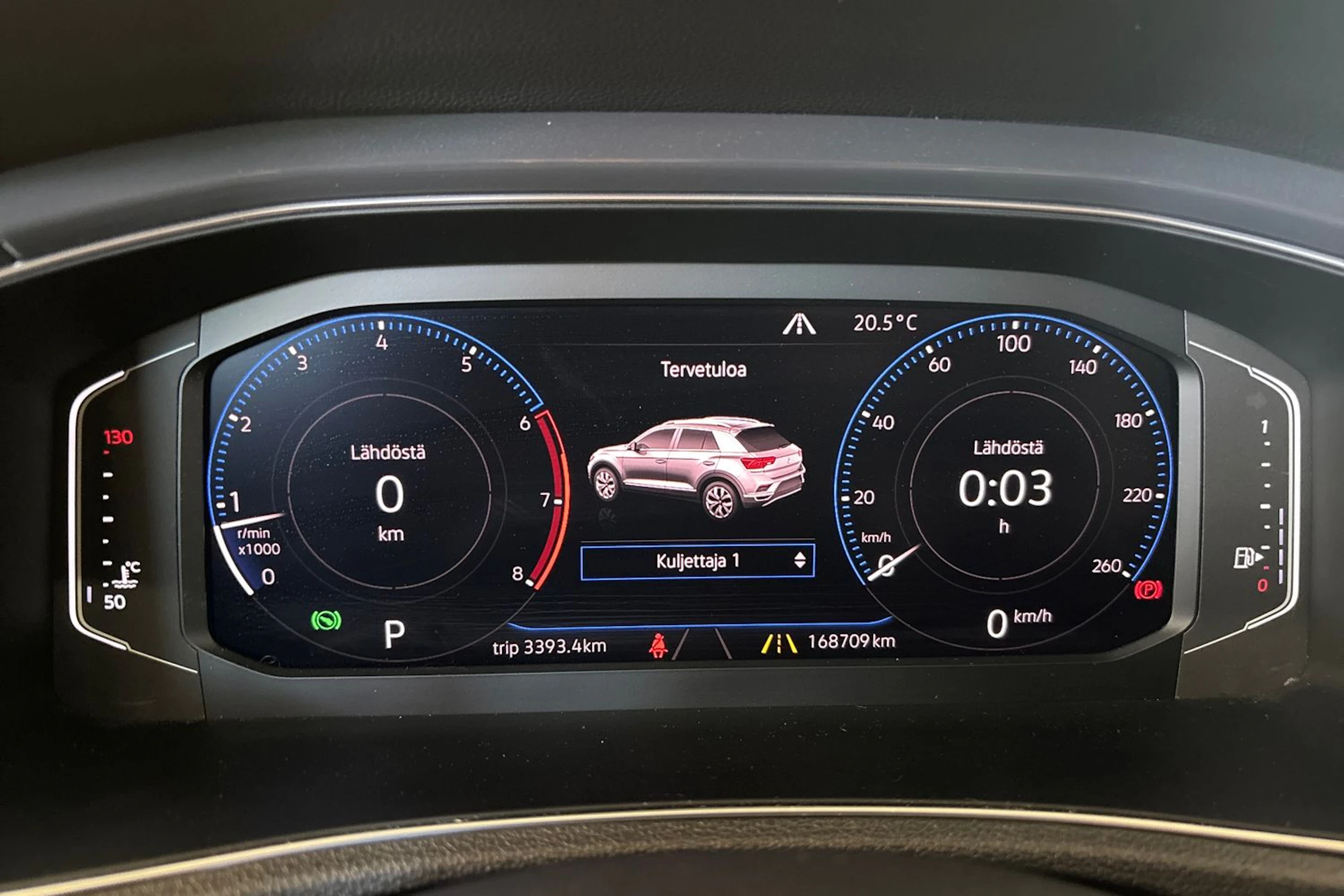 Sininen Volkswagen T-Roc 2019 kuva 14.