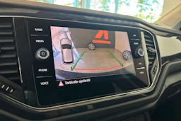 Sininen Volkswagen T-Roc 2019 kuva 18.