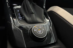 Sininen Volkswagen T-Roc 2019 kuva 22.